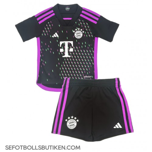 Bayern Munich Joshua Kimmich #6 Replika Babykläder Borta matchkläder barn 2023-24 Korta ärmar (+ Korta byxor)